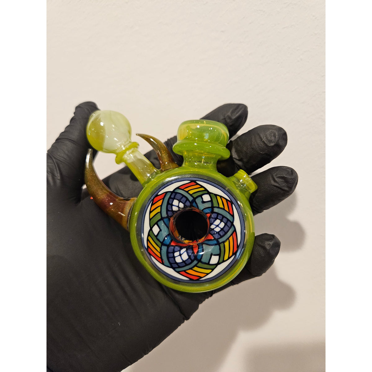 Freeekglass limedrop donut dry pipe.