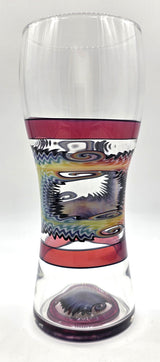 KJH Glass bipolar weizen cup, angled view of linework band and reversal base