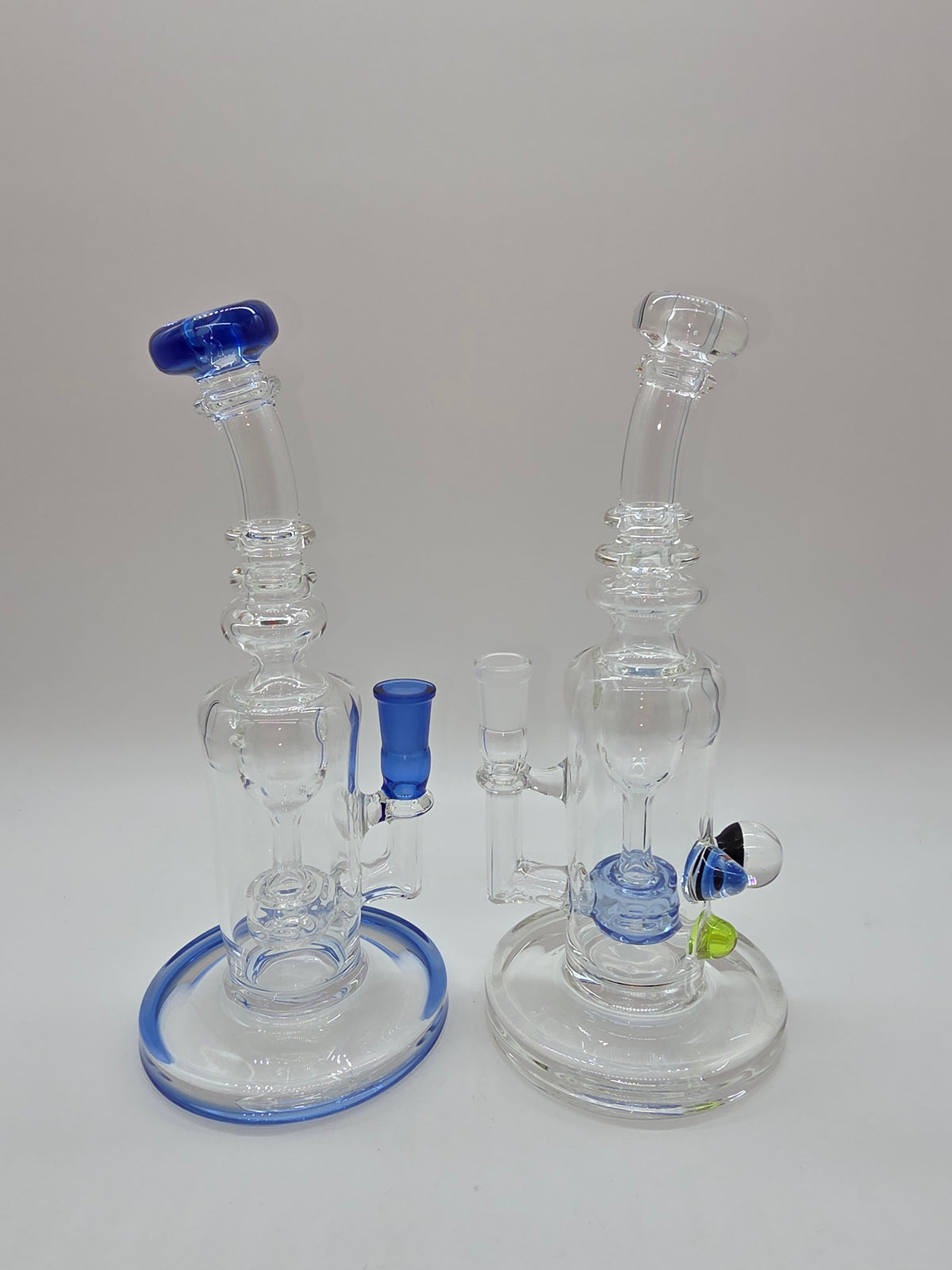 Davin Titland Torus with color accents in blue mouthpiece and blue perc builds.