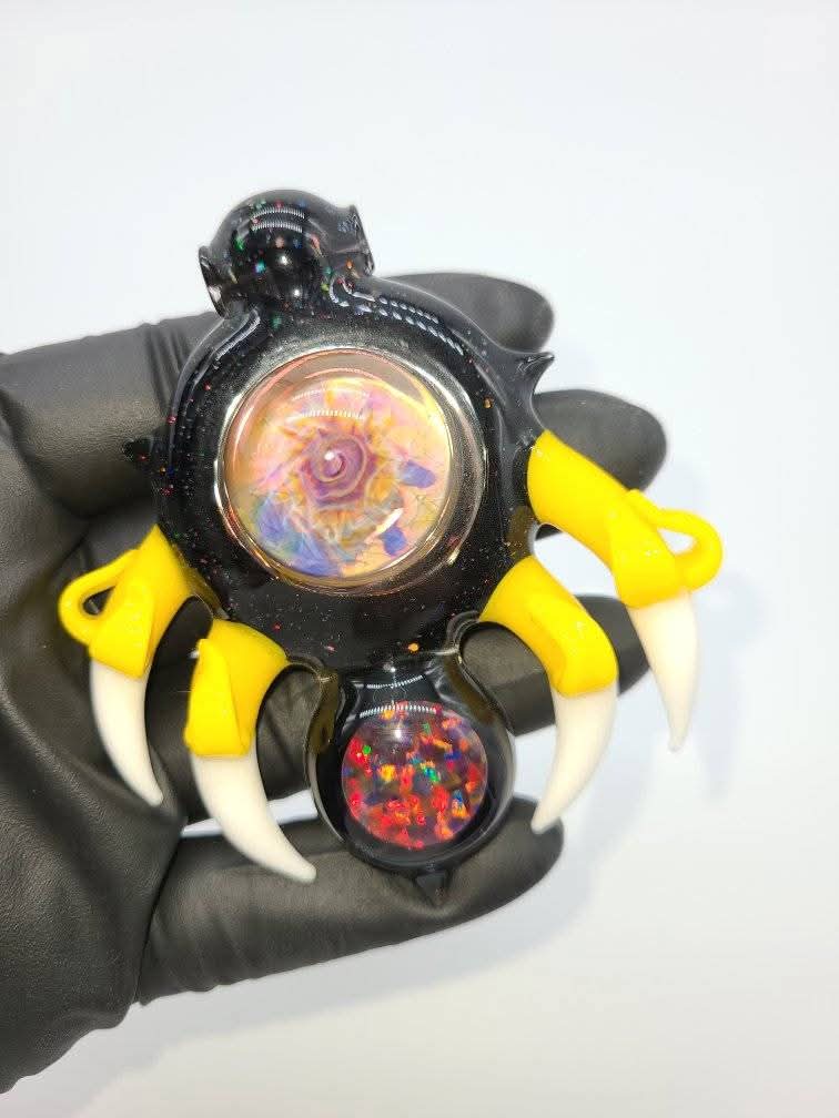 BigZGlass, CoyleCondenser, and Freeekglass collab pendant.